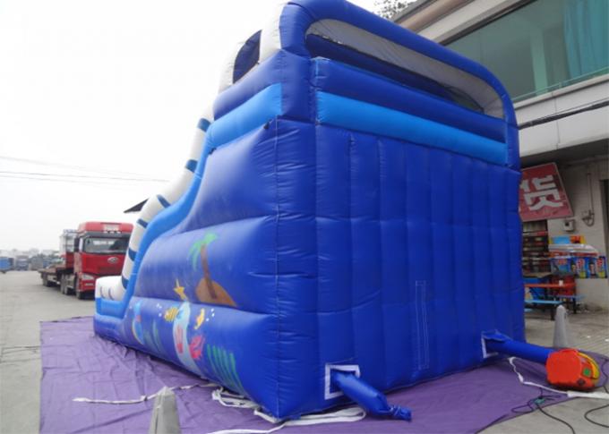 0.55mm ポリ塩化ビニールの党のための青い大人および子供の運動場の Commercia 巨大で膨脹可能な水スライド