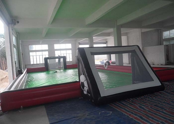 中国 フットボール競技場のための防水屋外の膨脹可能なスポーツのゲームをカスタム設計して下さい サプライヤー
