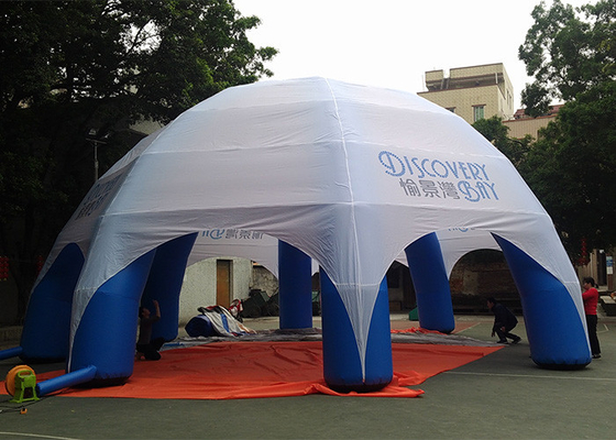 中国 8m の直径水証拠の巨大で膨脹可能なドームのテント、広告のための印刷されたロゴの膨脹可能なテント 工場